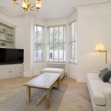St Olaves House Sleeps 10 Feriehus *
