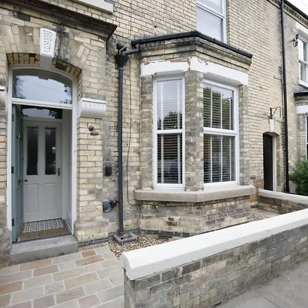 St Olaves House Sleeps 10 Holiday home